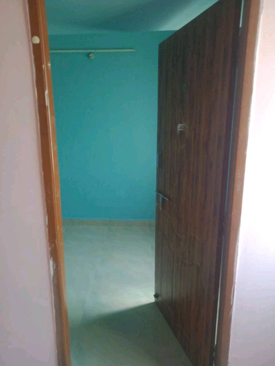 1 BHK House for Rent in Korattur, Chennai photo 3