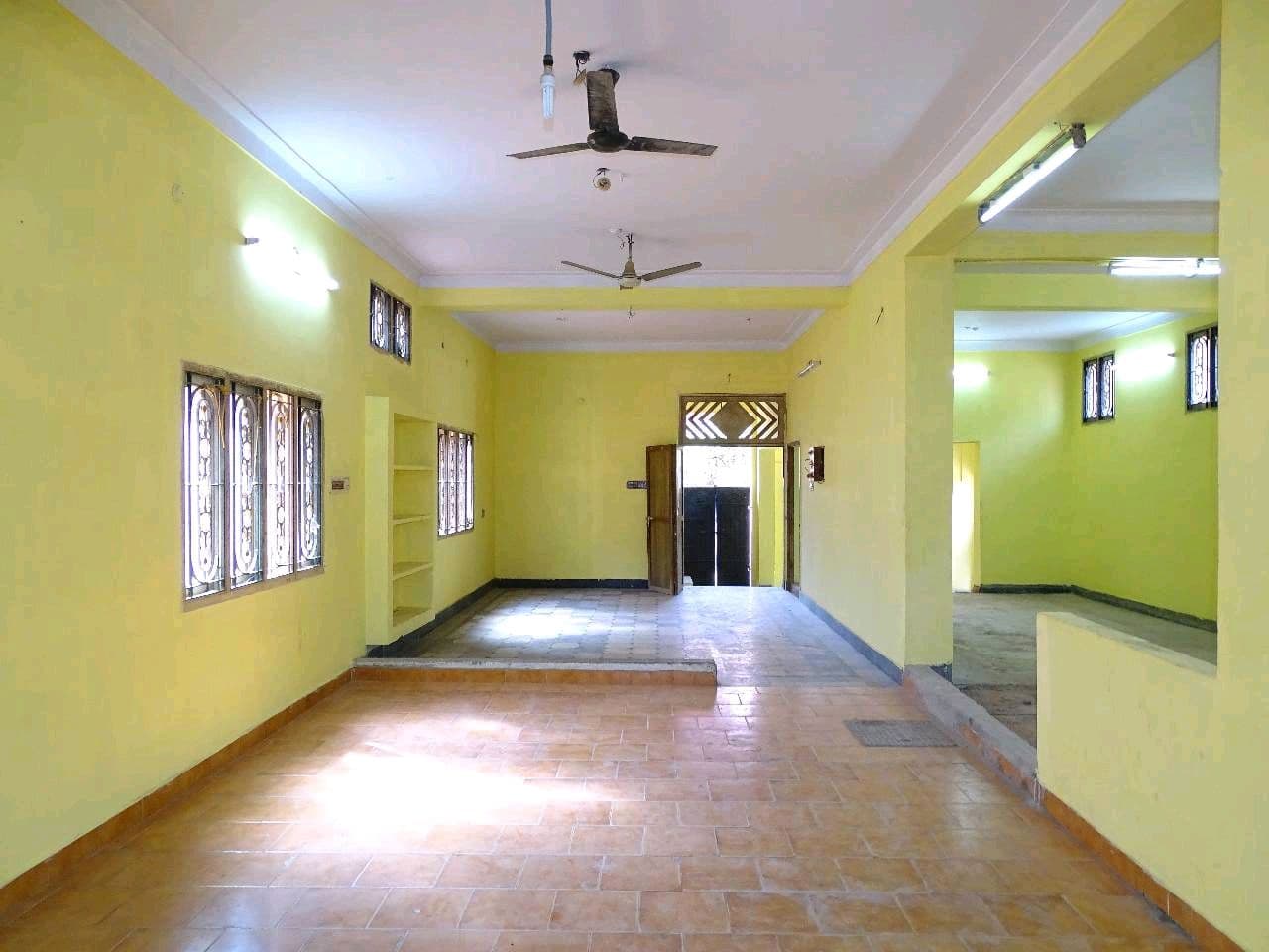Commercial Building Rent ( AKR Towers) photo 3
