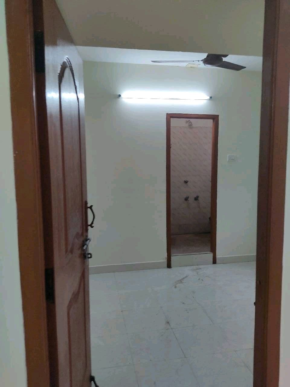 Arumbakkam 1 BHK