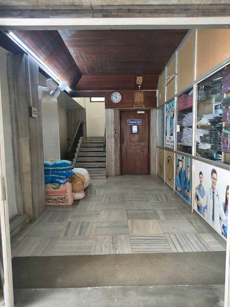 maruthi towers photo 3