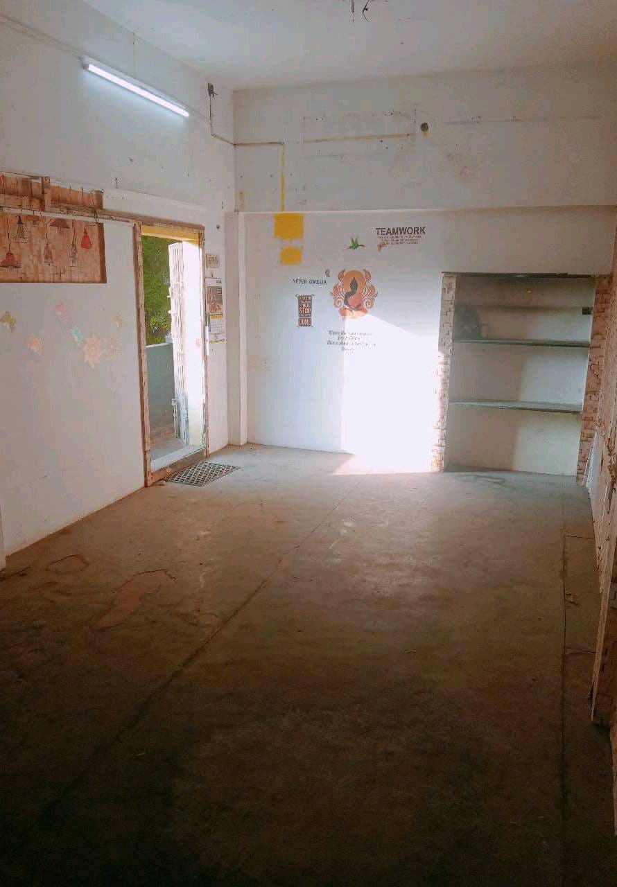 Commercial Space For Rent in lawspet, Puduchery photo 2