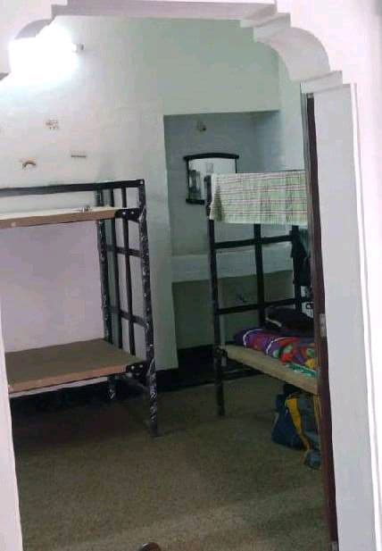 Hostel for Rent photo 2